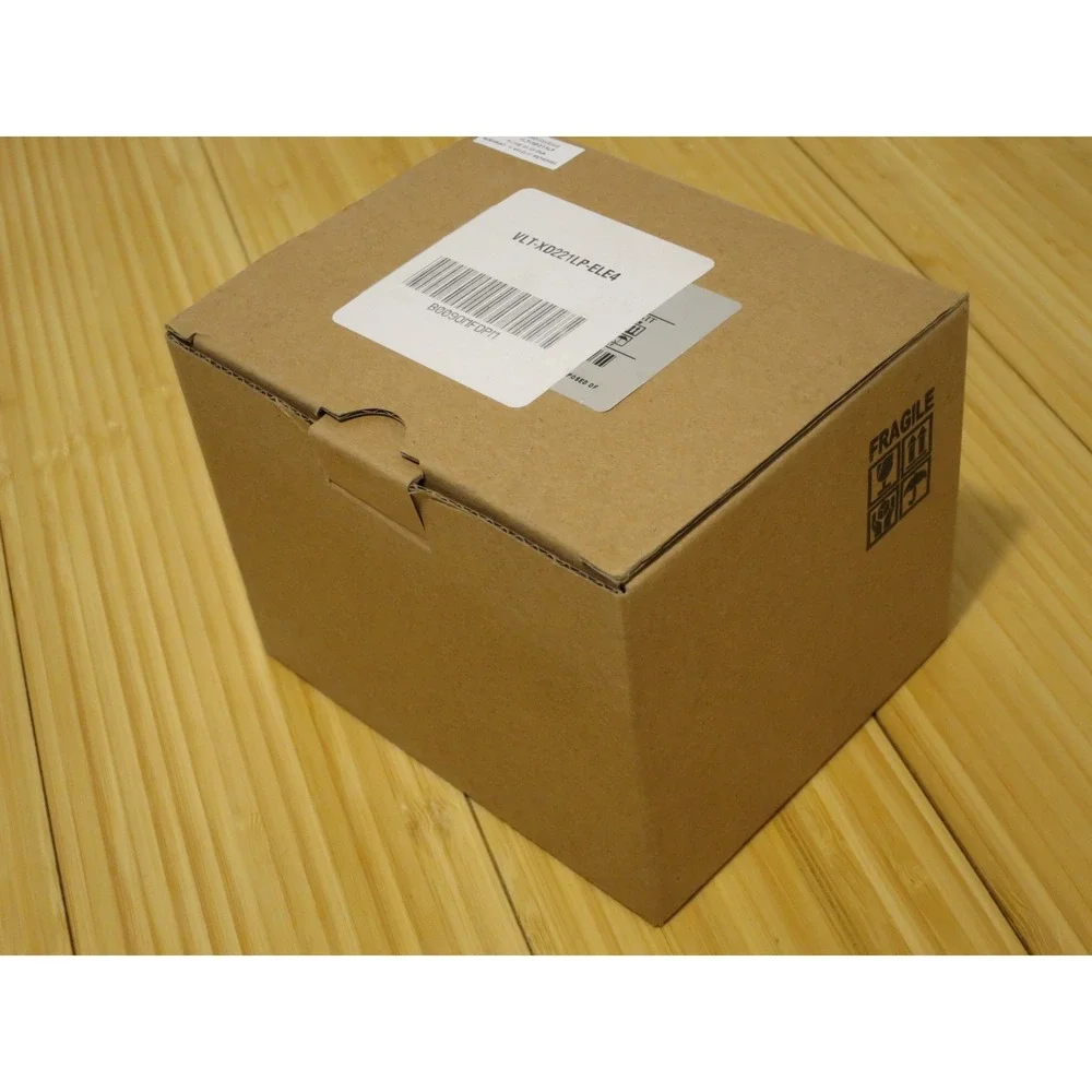 Electrified VLT-XD221LP-ELE4 Replacement Lamp w Housing for Mitsubishi Projector